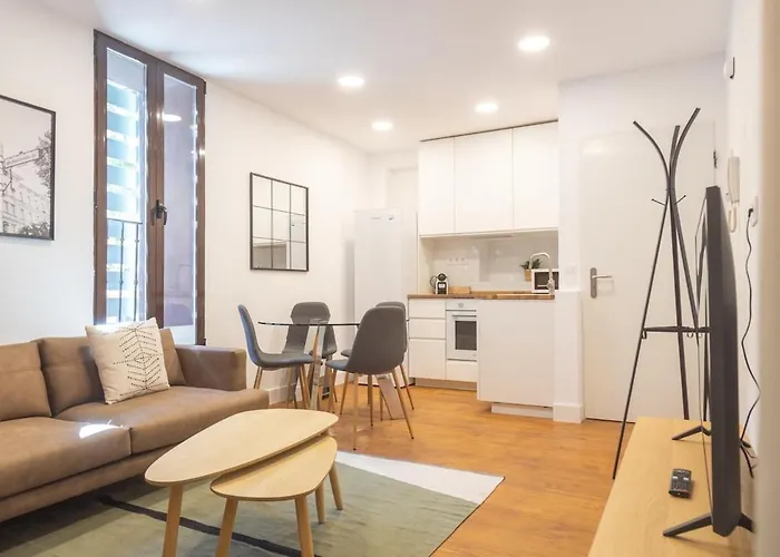 Centrally Located Apartment In Madrid